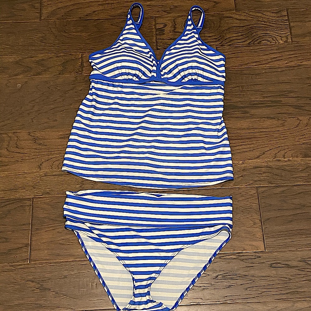 Maternity Swimsuit with 2-Way Waist